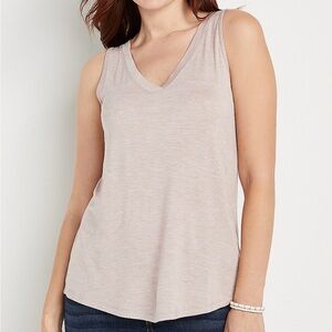 Maurices 24/7 Blush Solid V-Neck Tank Top